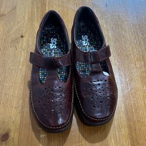 SAS Women's Brown Leather Flats Willow Slip On  loafer walnut